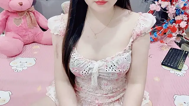 Snapshot of Funikio chatting on December 2025 03:24:01 AM Funikio online show from December 2025 03:24:01 AM