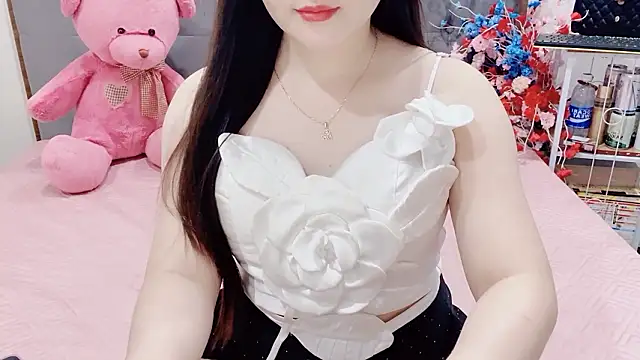 Snapshot of Funikio chatting on March 2026 02:04:02 AM Funikio online show from March 2026 02:04:02 AM