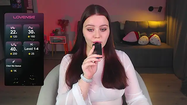 sensual me online show from January 2025 04:49:02 PM