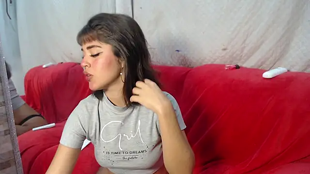 Melody phillips2 online show from February 2025 10:43:02 AM