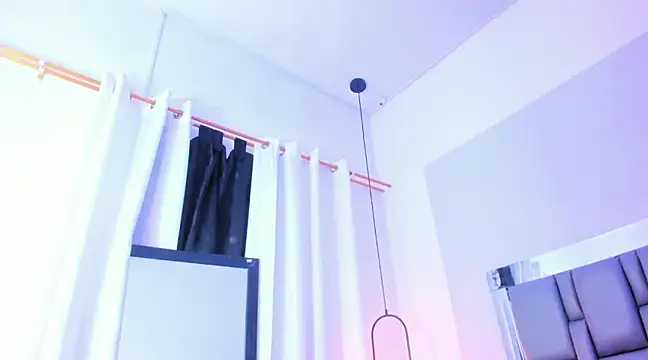 Emily Gil1 online show from March 2025 04:33:01 PM