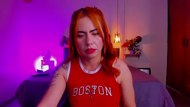 Snapshot of Dulce_charlottee chatting on February 2025 07:29:01 PM Dulce charlottee online show from February 2025 07:29:01 PM