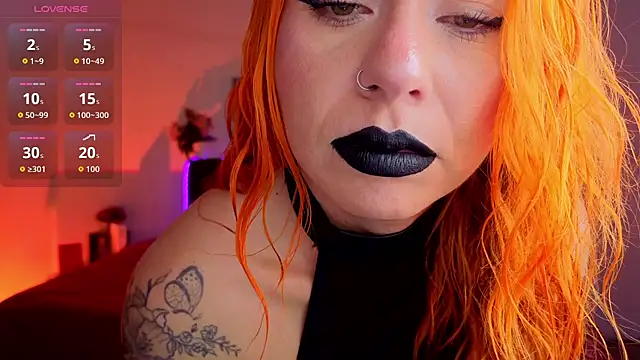 Snapshot of Dulce_charlottee chatting on November 2025 06:43:02 PM Dulce charlottee online show from November 2025 06:43:02 PM