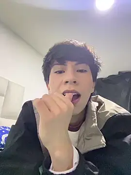 evaevanscute online show from May 2026 01:35:01 AM