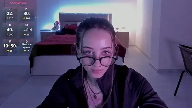 MelodyElf online show from July 2026 05:39:01 PM