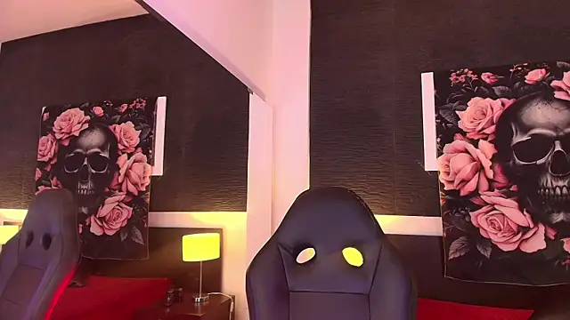 EvaaFoxxy1 online show from March 2026 12:16:01 PM