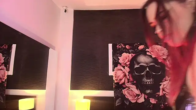 EvaaFoxxy1 online show from March 2026 12:05:02 PM