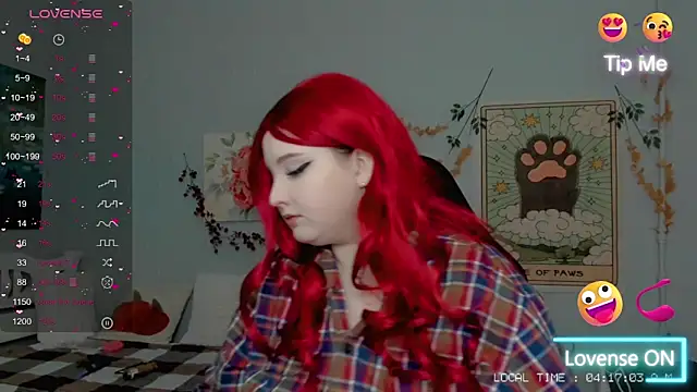 Snapshot of Crystal_Chris chatting on November 2025 02:12:01 AM Crystal Chris online show from November 2025 02:12:01 AM