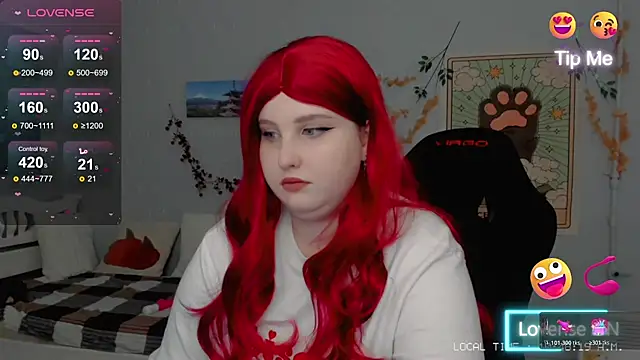 Snapshot of Crystal_Chris chatting on November 2025 08:41:01 AM Crystal Chris online show from November 2025 08:41:01 AM