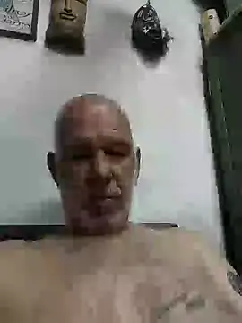 Snapshot of FabiQuilmes chatting on January 2025 12:05:02 PM FabiQuilmes online show from January 2025 12:05:02 PM