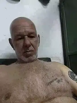 Snapshot of FabiQuilmes chatting on March 2025 07:04:02 PM FabiQuilmes online show from March 2025 07:04:02 PM