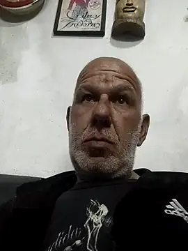 Snapshot of FabiQuilmes chatting on September 2025 11:37:02 PM FabiQuilmes online show from September 2025 11:37:02 PM