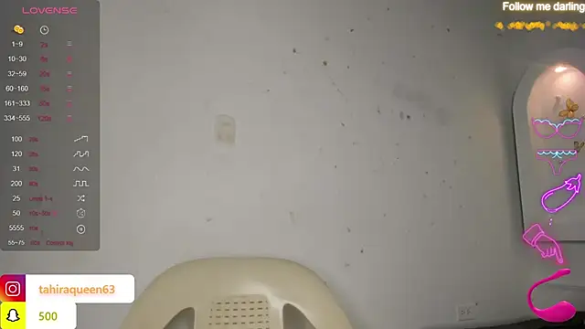 Snapshot of Tahira_21_ chatting on January 2025 07:07:02 PM Tahira 21 online show from January 2025 07:07:02 PM