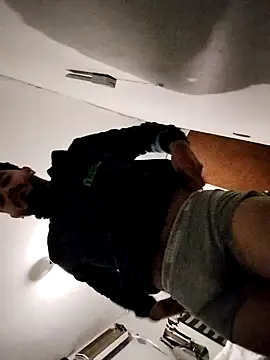 StripArt  online show from December 2025 02:17:02 AM