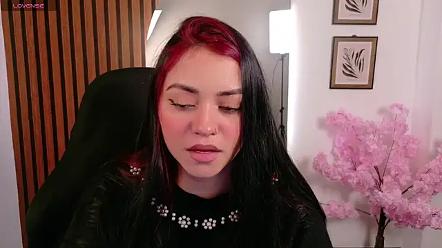 Snapshot of Melany_07 chatting on February 2026 02:08:02 AM Melany 07 online show from February 2026 02:08:02 AM