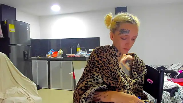 Snapshot of barbara_anal_squirt_ chatting on March 2025 05:35:01 AM barbara anal squirt online show from March 2025 05:35:01 AM