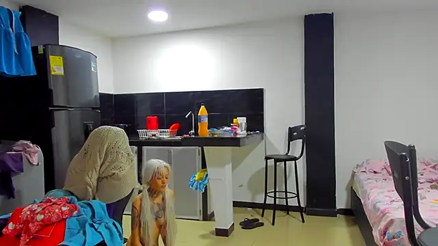 Snapshot of barbara_anal_squirt_ chatting on March 2025 09:45:01 PM barbara anal squirt online show from March 2025 09:45:01 PM