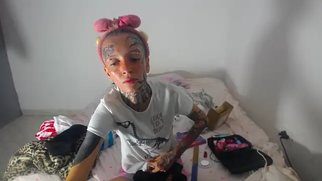 barbara anal squirt  online show from April 2026 07:19:01 PM