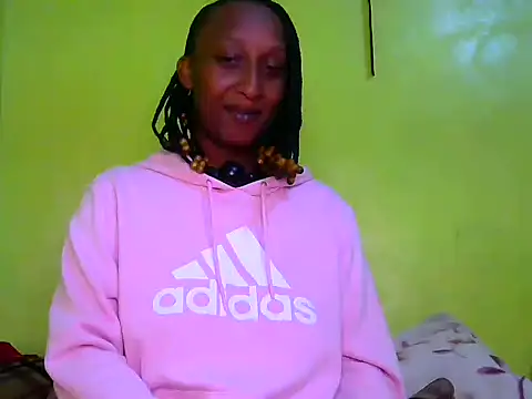 Snapshot of CarlaBeckky chatting on December 2024 10:10:02 PM CarlaBeckky online show from December 2024 10:10:02 PM