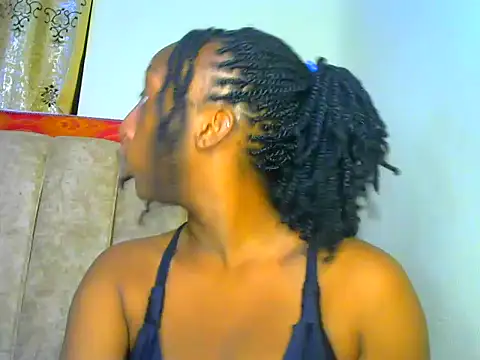 Snapshot of CarlaBeckky chatting on February 2025 02:17:01 AM CarlaBeckky online show from February 2025 02:17:01 AM