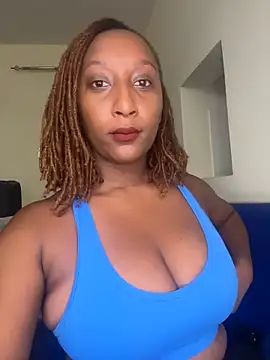 Snapshot of CarlaBeckky chatting on November 2025 08:46:01 AM CarlaBeckky online show from November 2025 08:46:01 AM