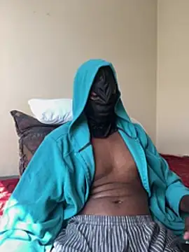 Snapshot of Gifttheskimaskboy chatting on April 2026 11:08:02 AM Gifttheskimaskboy online show from April 2026 11:08:02 AM