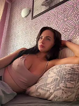Kristis43 online show from May 2026 09:48:01 AM