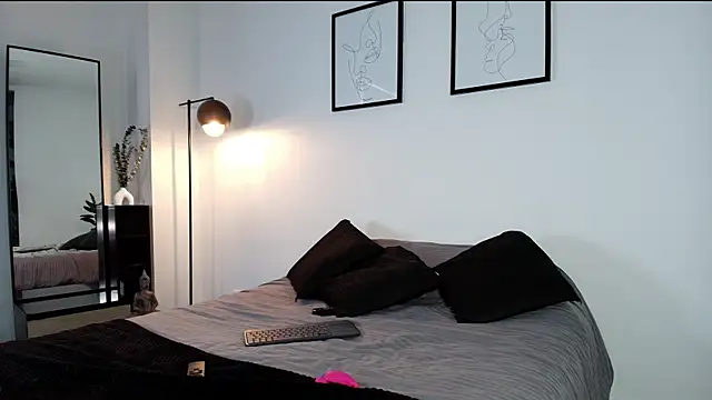 milaivanova online show from January 2025 06:35:01 PM