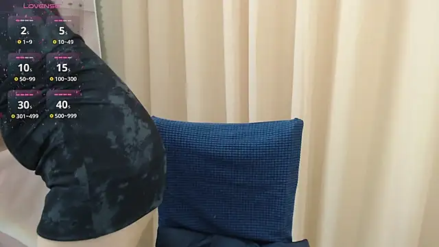 KaleAnisa online show from October 2025 01:28:01 AM