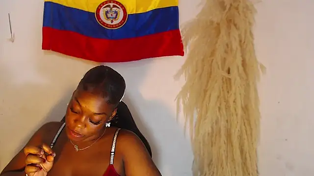 keilysofia online show from September 2025 04:28:02 PM