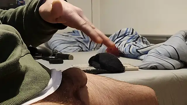 Snapshot of Alphapimmelchen chatting on January 2025 01:04:02 AM Alphapimmelchen online show from January 2025 01:04:02 AM