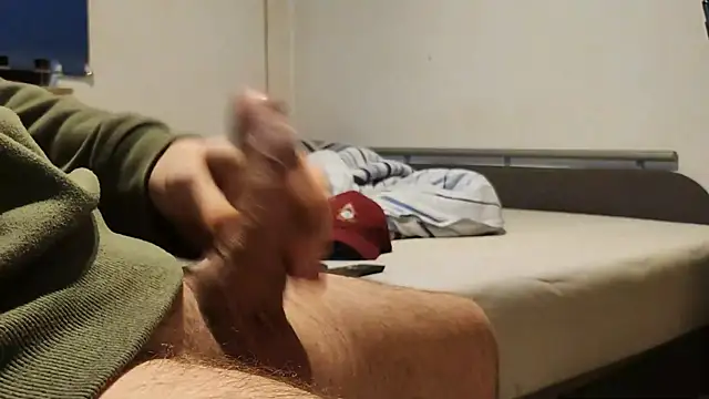 Snapshot of Alphapimmelchen chatting on February 2025 08:24:01 AM Alphapimmelchen online show from February 2025 08:24:01 AM