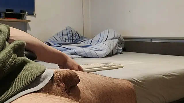 Snapshot of Alphapimmelchen chatting on February 2025 07:57:02 PM Alphapimmelchen online show from February 2025 07:57:02 PM