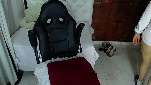 Snapshot of Maira_B chatting on November 2025 02:41:01 PM Maira B online show from November 2025 02:41:01 PM