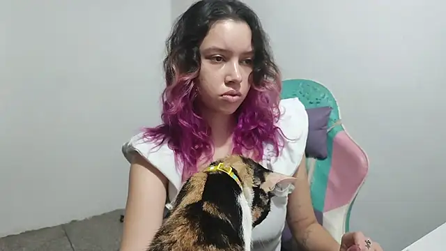 Snapshot of WandaDoll chatting on January 2026 12:07:02 PM WandaDoll online show from January 2026 12:07:02 PM