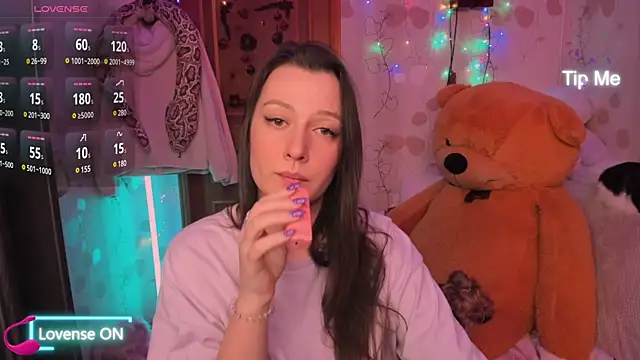 Lilly Black88888 online show from February 2025 06:33:01 PM