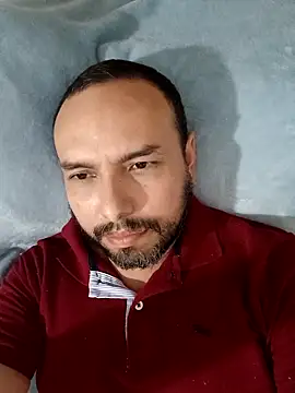 Snapshot of ElSunEagle chatting on March 2025 05:00:02 AM ElSunEagle online show from March 2025 05:00:02 AM