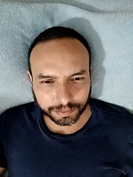 Snapshot of ElSunEagle chatting on March 2025 05:02:01 AM ElSunEagle online show from March 2025 05:02:01 AM