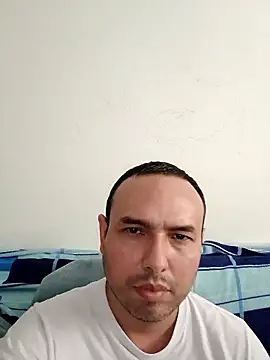 ElSunEagle online show from December 2025 03:06:01 PM