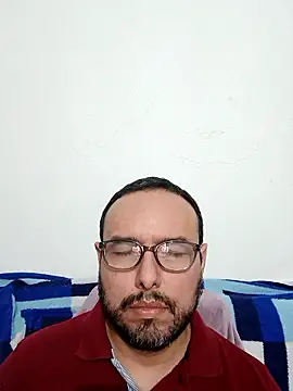 ElSunEagle online show from January 2026 01:08:02 AM