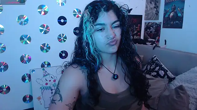 Snapshot of abril666 chatting on October 2025 03:34:04 PM abril666 online show from October 2025 03:34:04 PM