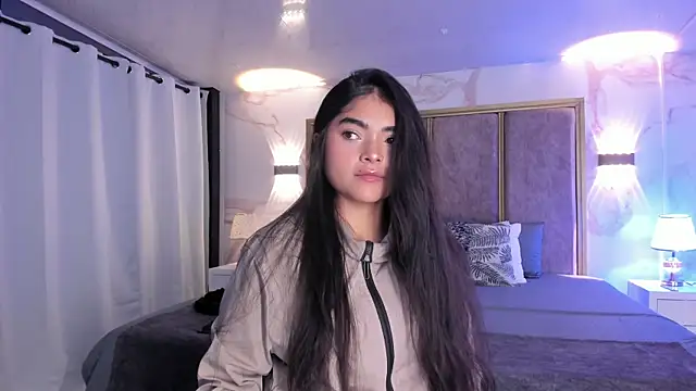 Snapshot of GiselOrtiz chatting on April 2026 09:46:01 AM GiselOrtiz online show from April 2026 09:46:01 AM