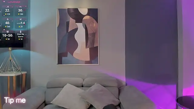 CorinneRusso online show from July 2026 07:50:01 PM