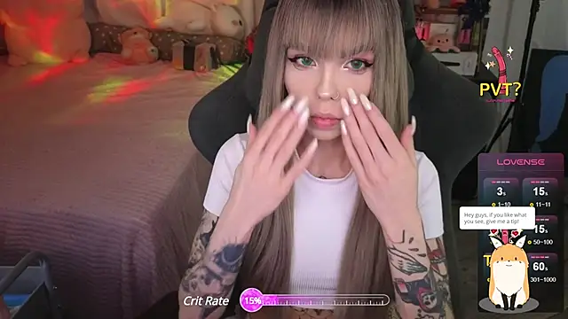 Snapshot of Kerry_Kirk chatting on February 2025 10:43:02 PM Kerry Kirk online show from February 2025 10:43:02 PM