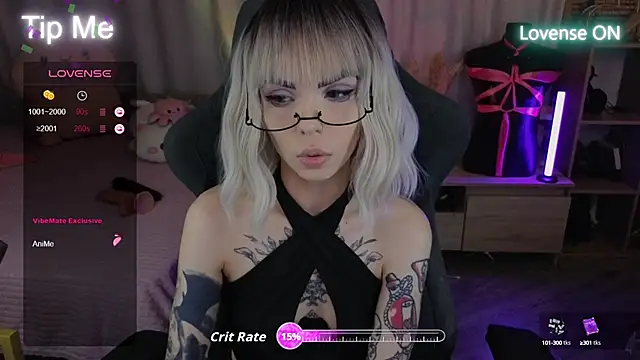 Snapshot of Kerry_Kirk chatting on October 2025 09:26:02 PM Kerry Kirk online show from October 2025 09:26:02 PM