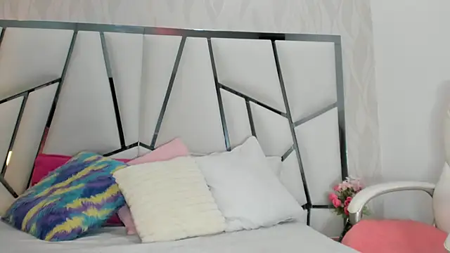  aurora18  online show from January 2026 03:12:02 AM