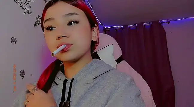 madisonx17 online show from March 2025 04:45:01 AM