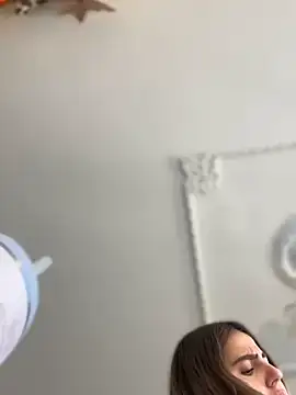 Snapshot of ValerieHilton chatting on December 2024 09:08:02 PM ValerieHilton online show from December 2024 09:08:02 PM