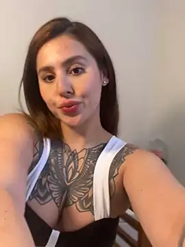 Snapshot of ValerieHilton chatting on March 2025 09:46:02 PM ValerieHilton online show from March 2025 09:46:02 PM