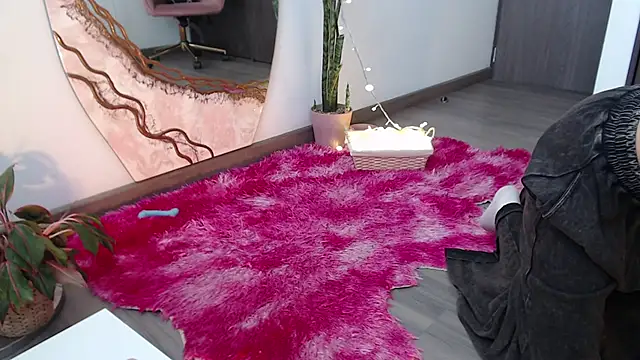 Snapshot of chloebritto chatting on February 2025 08:05:02 PM chloebritto online show from February 2025 08:05:02 PM